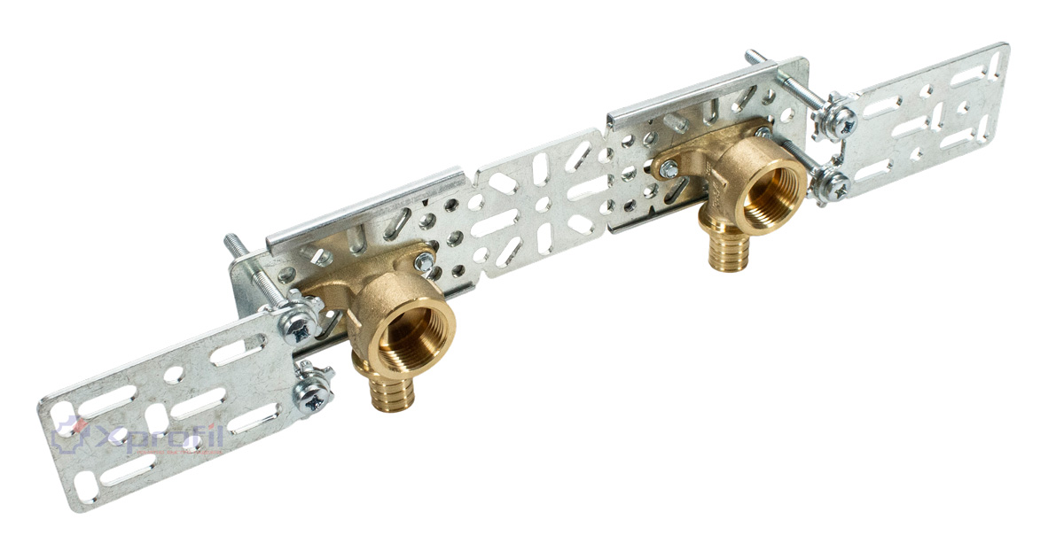 ХОМмет ХМ90909999 Xprofil Регулируемая по глубине планка для монтажа 3 водорозеток, сталь