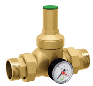 FAR FA 2805 12  Редуктор латунный, 1/2", НР-НР, с манометром