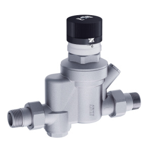 FAR FA 2882 34  Редуктор с фильтром, хромированный, 3/4", НР-НР, с визуализацией давления, под манометр, 600 мкм